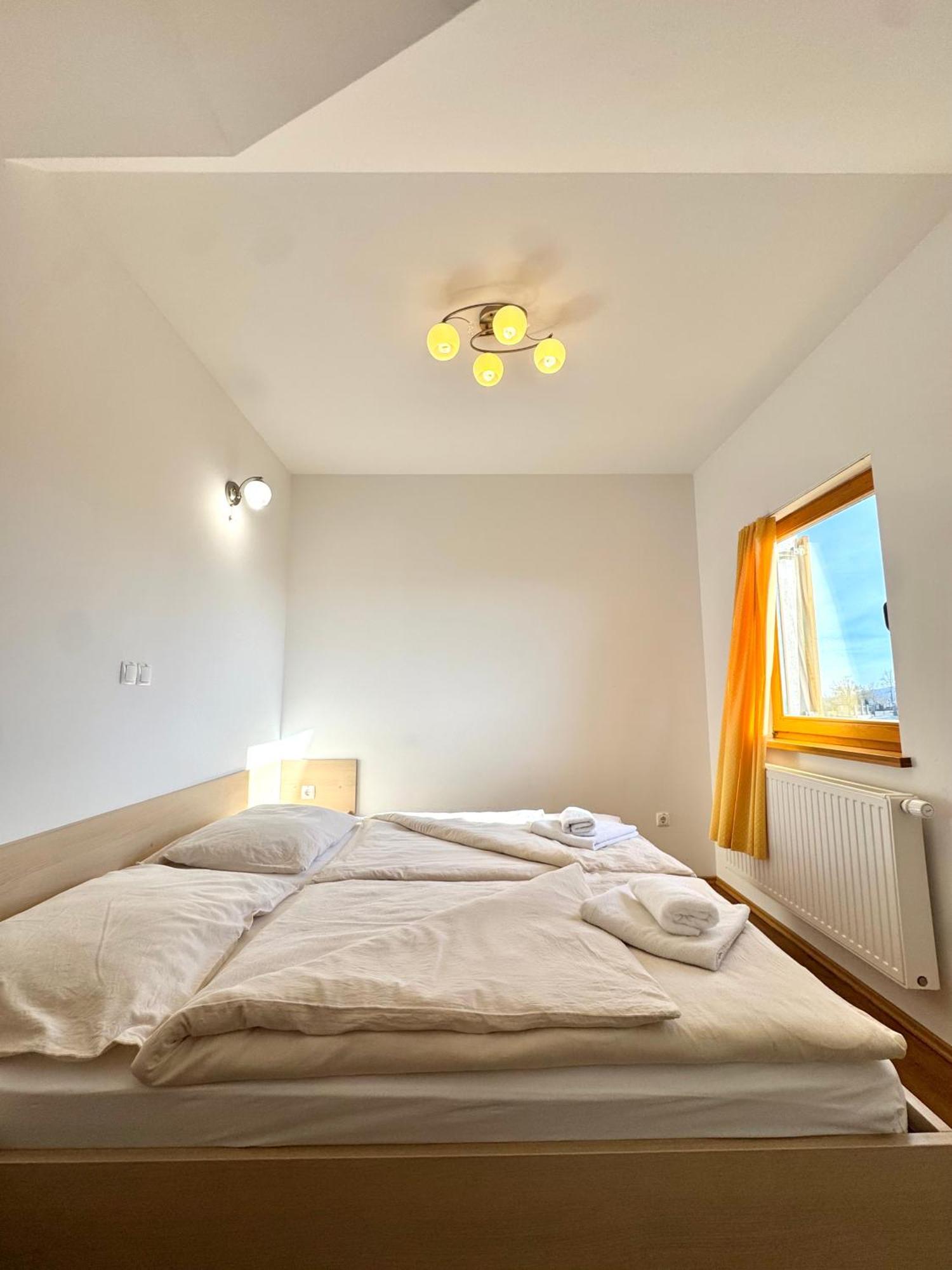 Guest House Domacija Krnc Hrib pri Hinjah エクステリア 写真